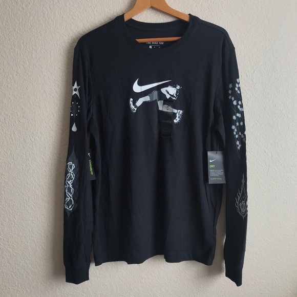 Nike Other - Nike men’s long sleeve tee